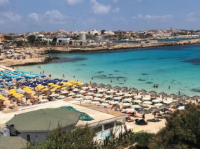 mare blu on the beach